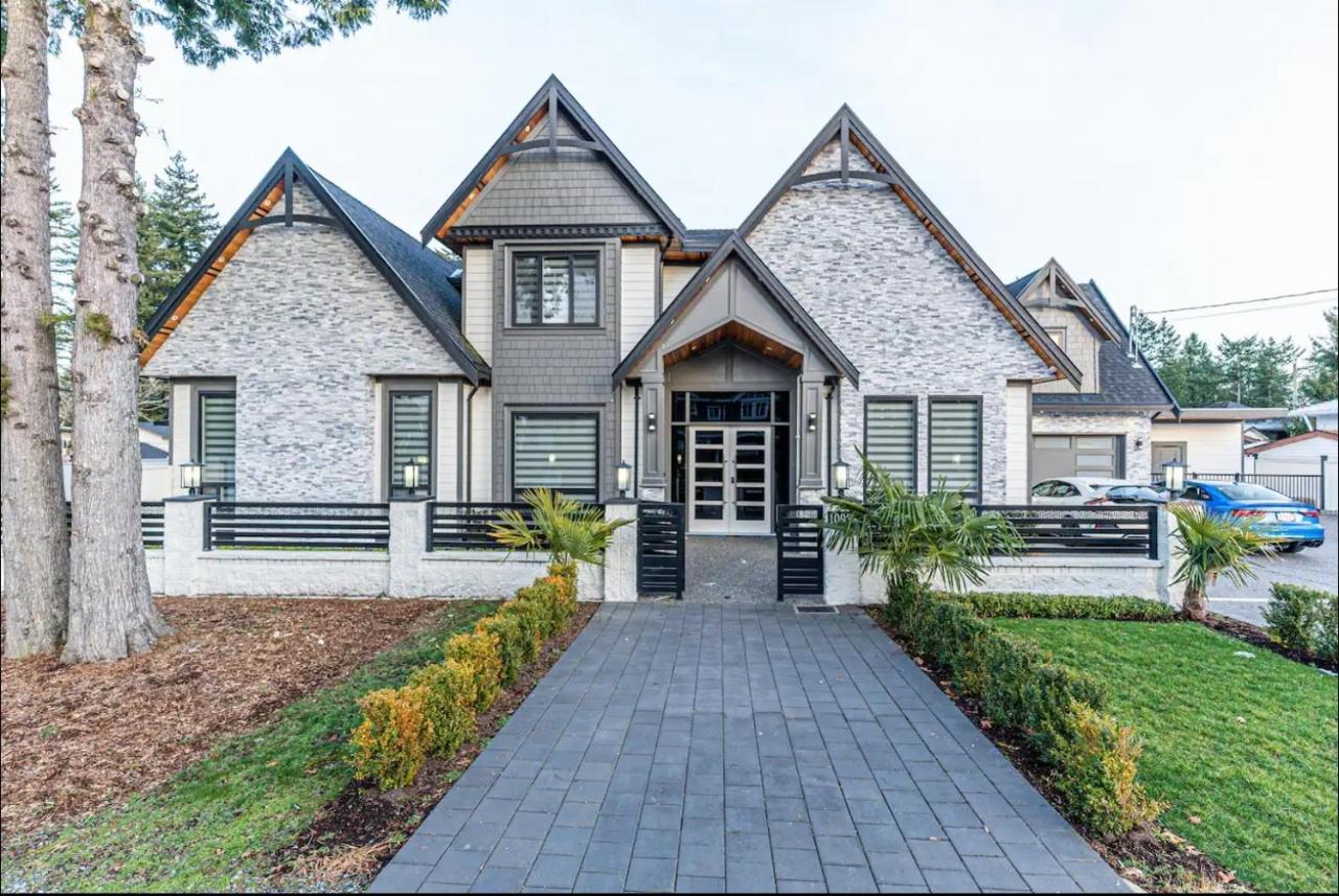 T&T Lodge Surrey Dış mekan fotoğraf